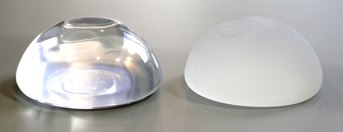 Textured Breast Implants VS Smooth Breast Implants